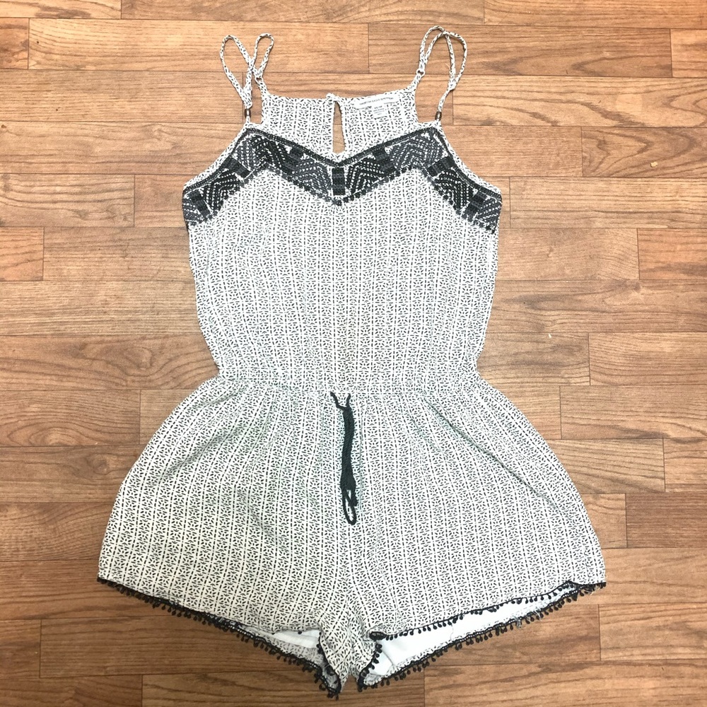 American Eagle Outfitters | BW Romper
